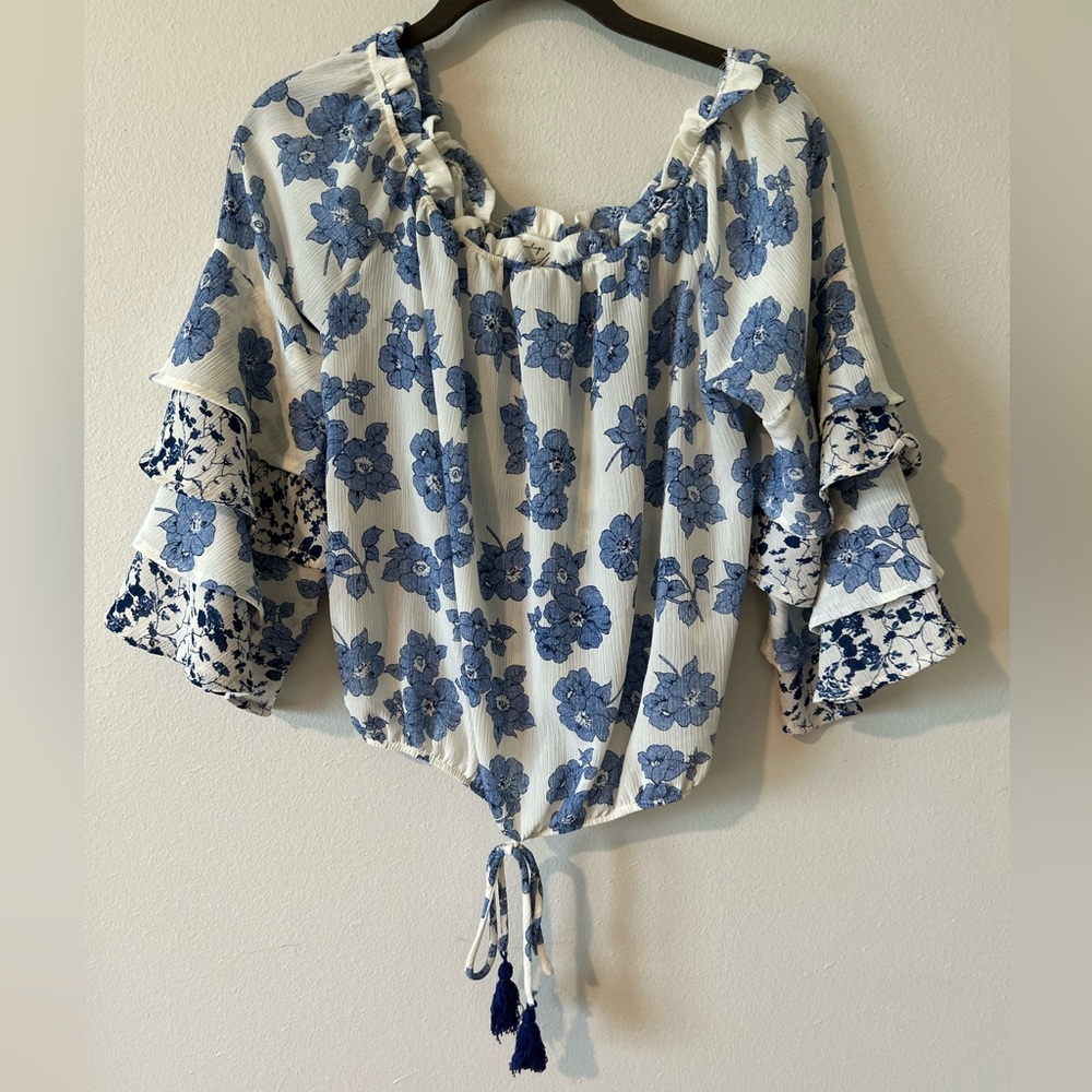 Vintage Havana Blue Floral Off the Shoulder Top (M)